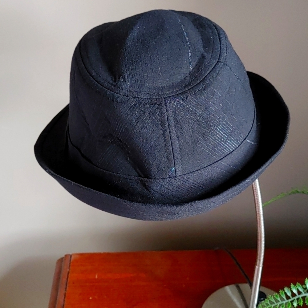 BLACK STRIPED PLAYBOY FEDORA - Picture 5 of 12